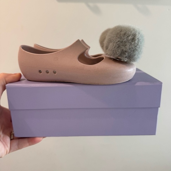 Baubles + Soles Kaia Ballet Slipper with Grey Pom Poms Size 10 - Picture 1 of 13